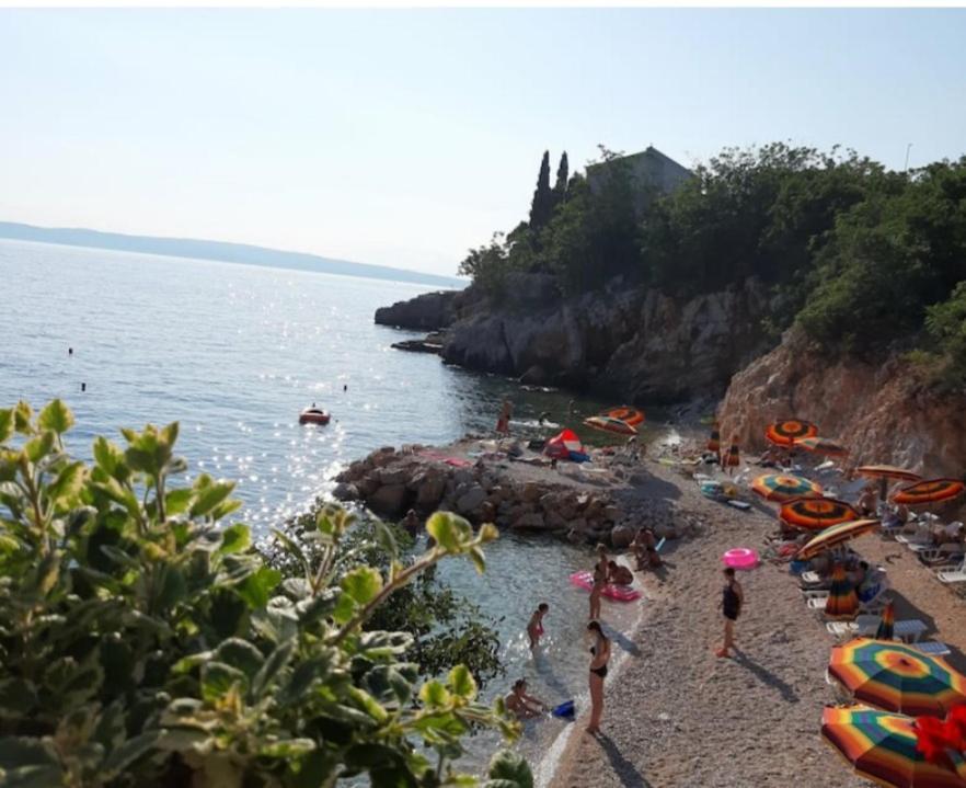 Apartmani Miletic Novi Vinodolski Buitenkant foto