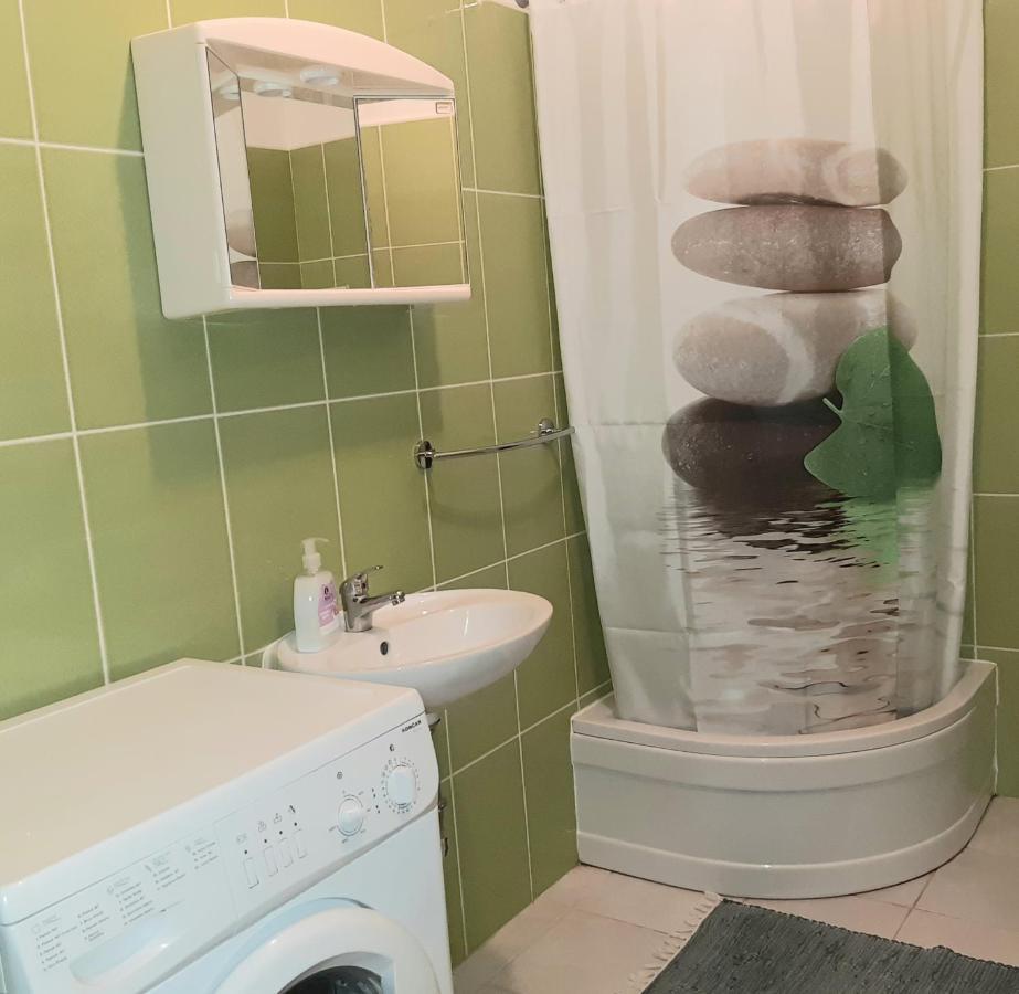Apartmani Miletic Novi Vinodolski Buitenkant foto