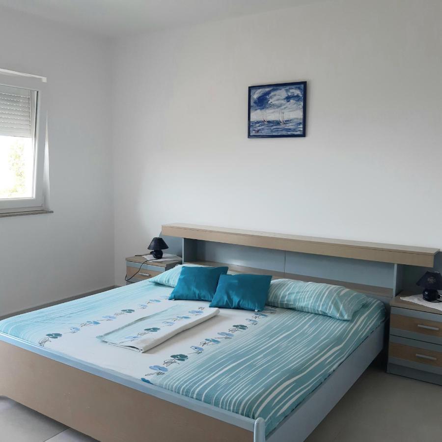 Apartmani Miletic Novi Vinodolski Buitenkant foto